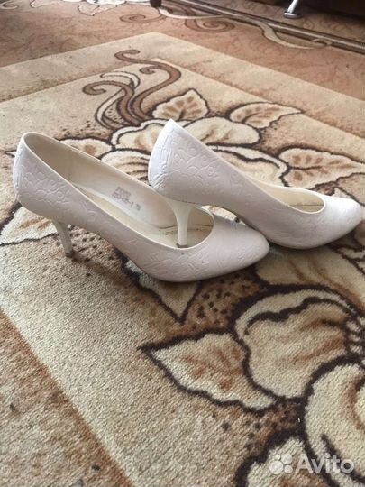Туфли женские