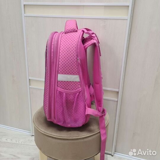 Рюкзак школьный для девочки 1 класс