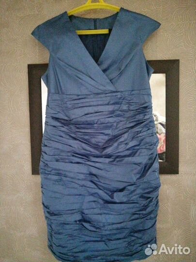 Платье вечернее