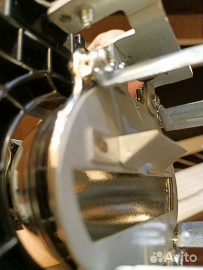 Оригинальные ксеноновые линзы Kia Ceed JD