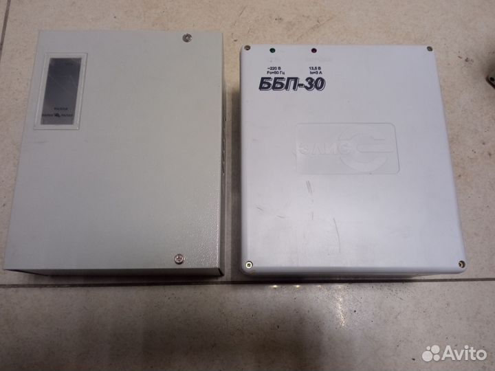 Блок бесперебойного питания