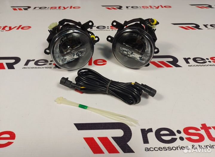 Туманки Toyota S890