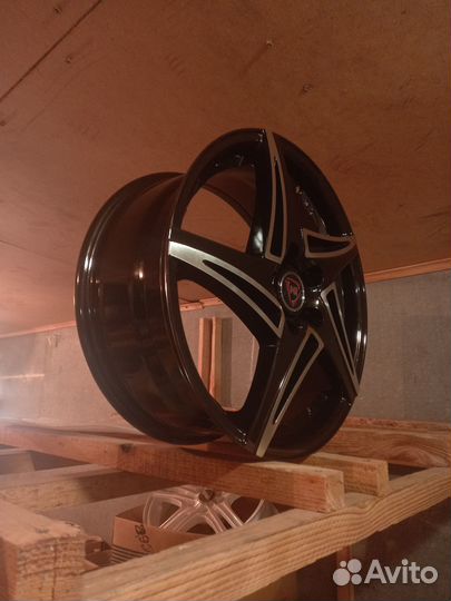 NZ SH661 R17x7 5x108 ET55 D63.3 BKF