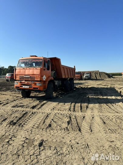 Водитель на самосвал Камаз вездеход