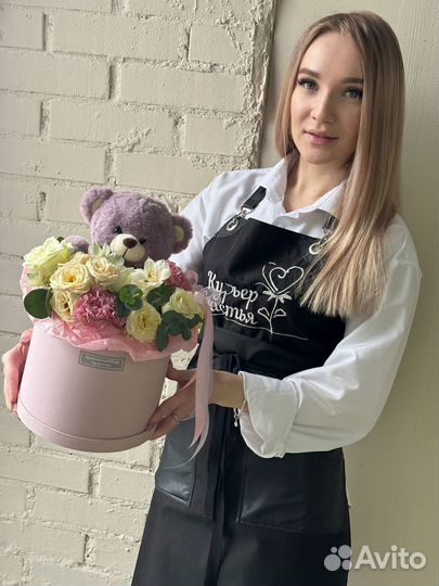 Композиция Роз,Гвоздик, Альстромерий и Медведя