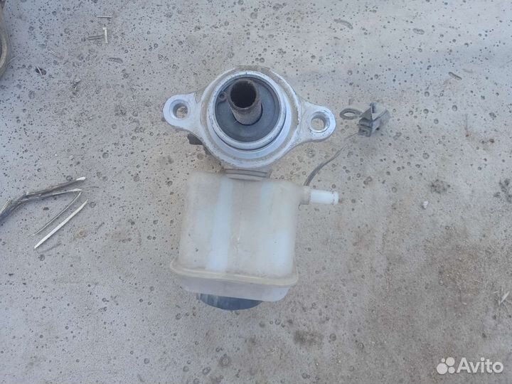 Цилиндр главный тормозной Chery Amulet A15