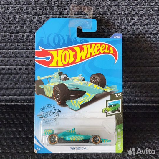 Hot Wheels Indy 500 Oval / Speed Blur