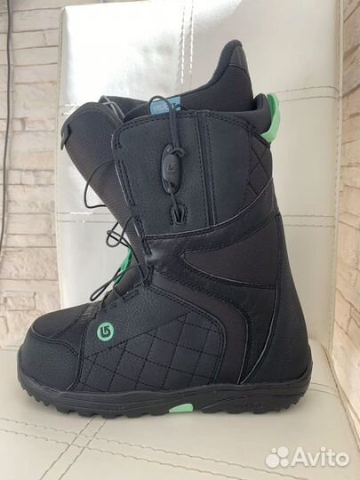 Сноубордические ботинки Burton Mint