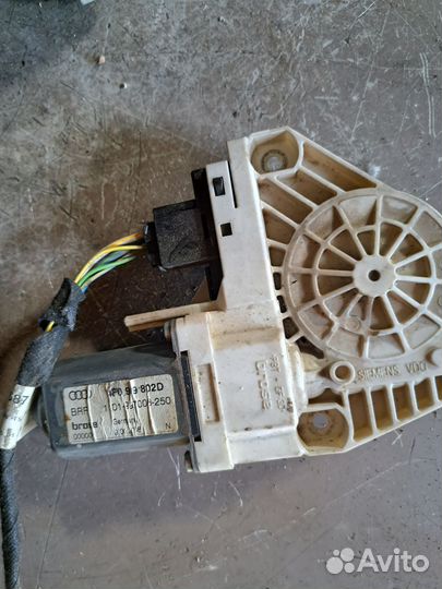 Моторчик стеклоподъёмников Audi A6 C6