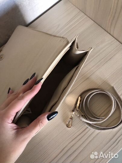 Сумка с ремешком