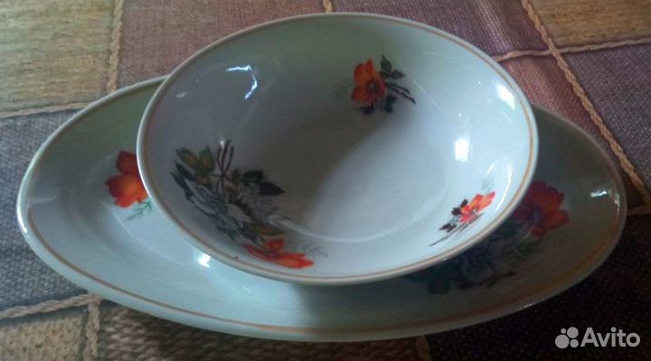 Салатник и блюдо из столового сервиза СССР, Дулево