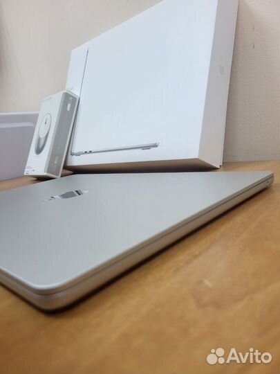 MacBook Air 15 (2023) m2, 512gb