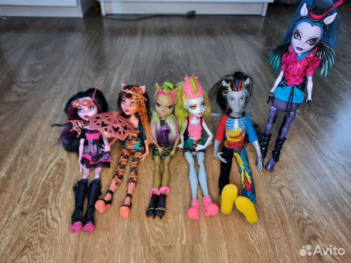Куклы монстер хай клеолей,Дракулбека,авеа Тротер
