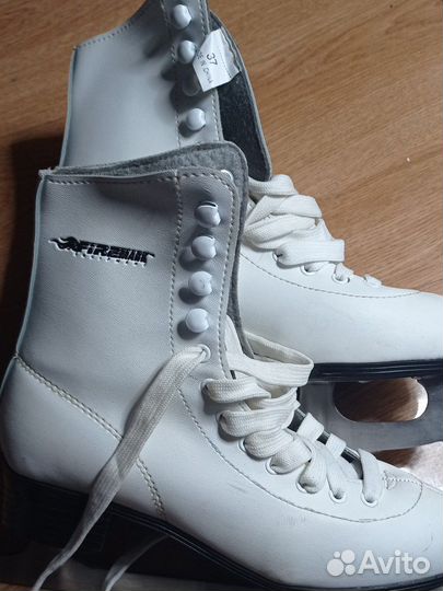 Коньки женские