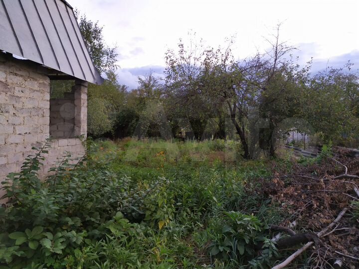 Дача 20 м² на участке 4 сот.