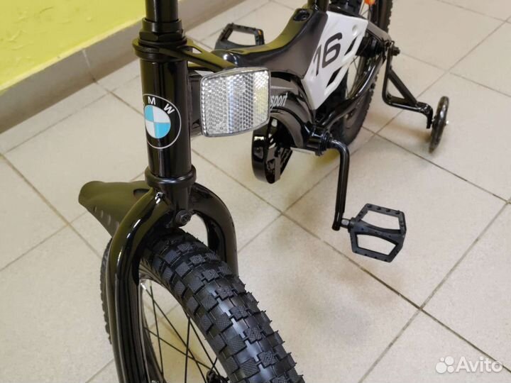 Детский велосипед BMW черный 16