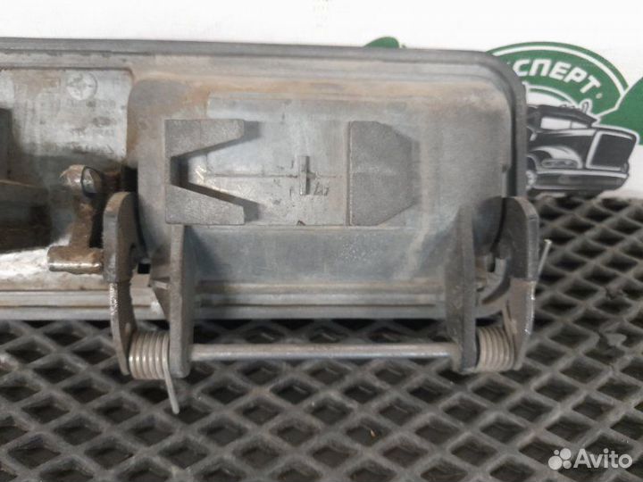 Ручка двери внешняя левая Volvo Fh4