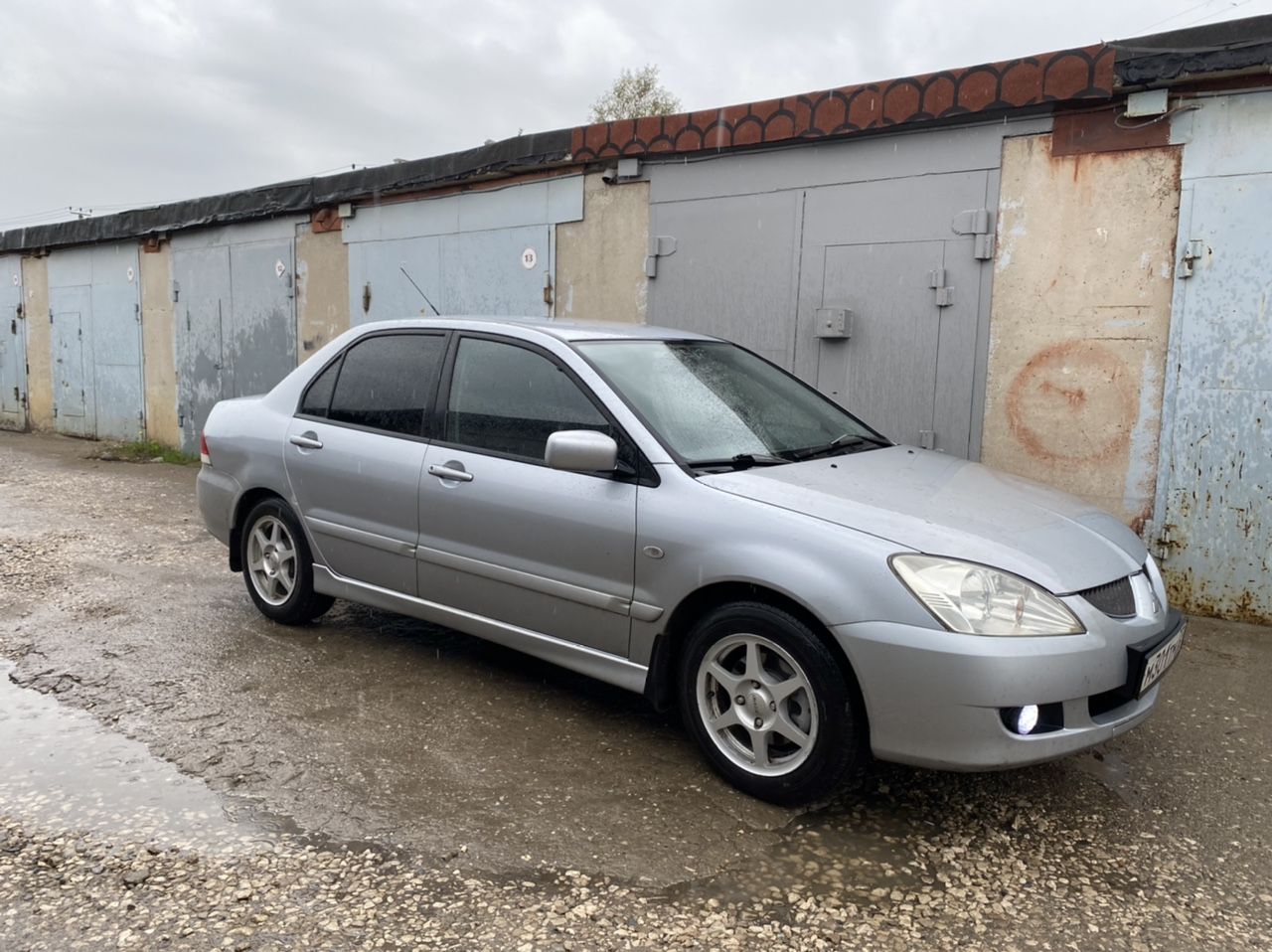 Mitsubishi Lancer: фото владельца