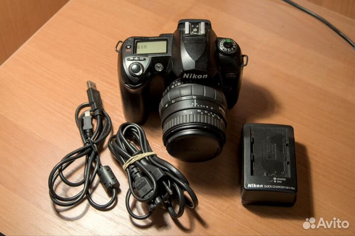 Фотоаппарат Nikon D70s
