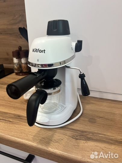 Кофеварка рожковая Kitfort