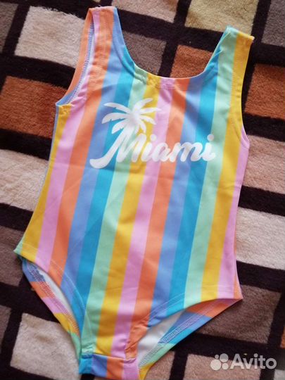 Купальник и плавки