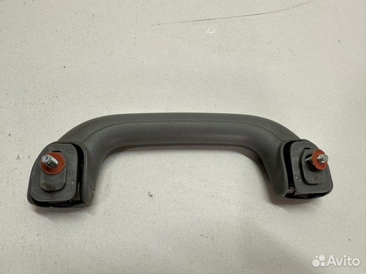 Ручка внутренняя потолочная передняя Hyundai