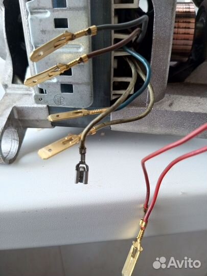 Двигател от indesit