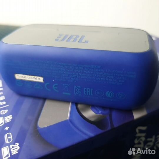 Беспроводные наушники JBL Reflect Flow
