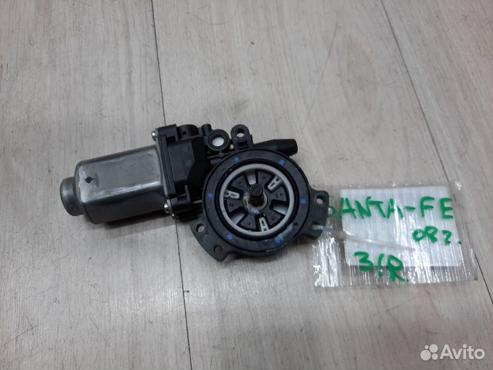 Моторчик стеклоподъёмника задний правый Hyundai Sa