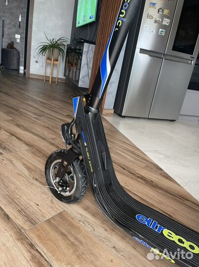 Самокат взрослый Eltreco iconic