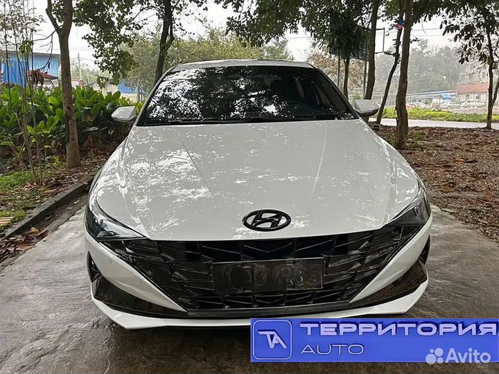 Hyundai Elantra 1.4 AT, 2022, 19 000 км