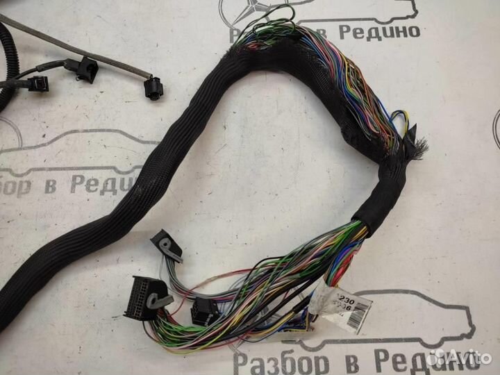 Проводка моторная w230 SL-class 113.963