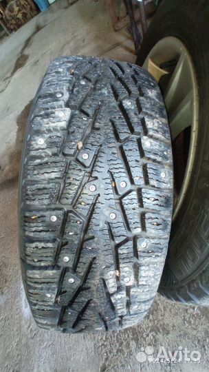 Колеса в сборе 205/60 R 16 зима шипы (шины 22 гв)