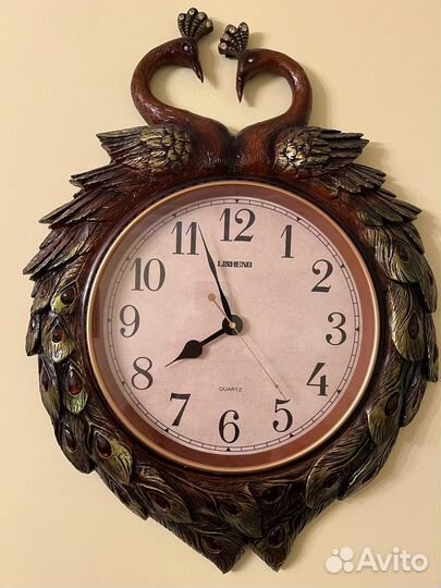 Часы настенные 60х50см