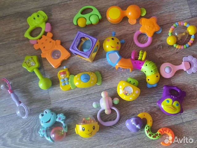 Погремушки, неваляшка и многое другое