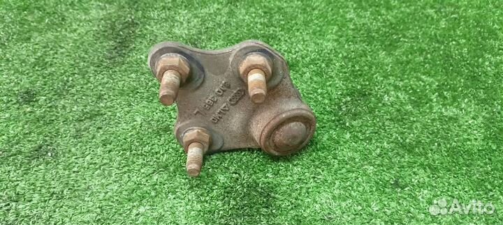 Опора шаровая левая нижняя Audi TT (8J3) 2006