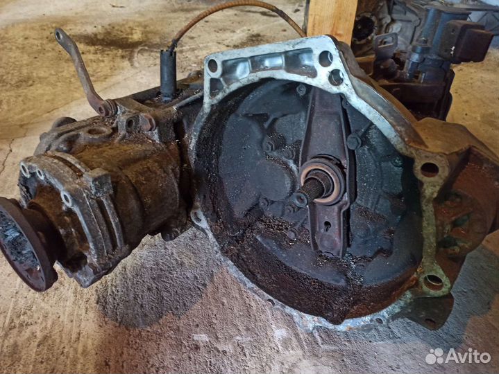 Коробка передач Volkswagen Passat B3 4WD