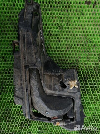 Фара противотуманная передняя левая Kia Rio 3 G4FC