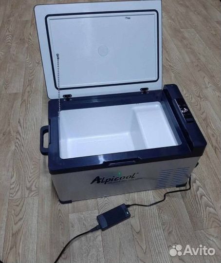 Автохолодильник компрессорный Alpicool
