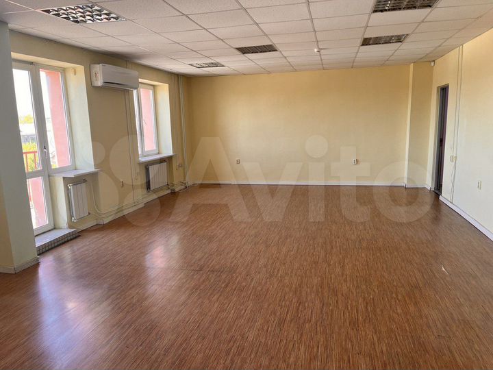 Аренда нежилых помещений, от 15 м.кв