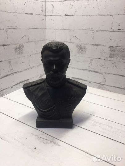 Бюст Николай 2 чугун