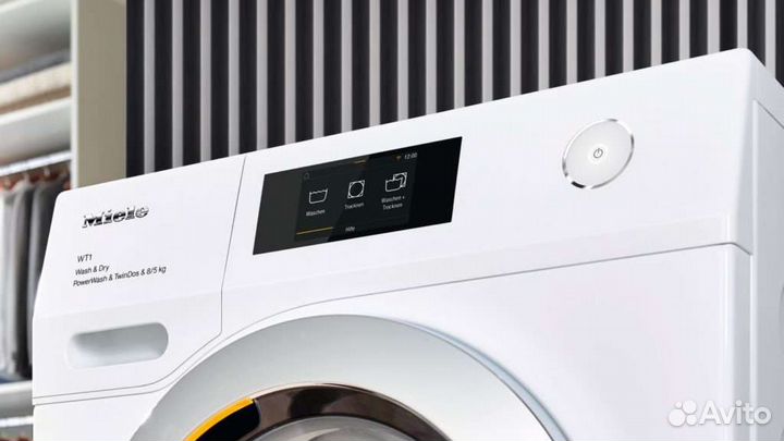 Стиральная машина с сушкой Miele WTR870WPM