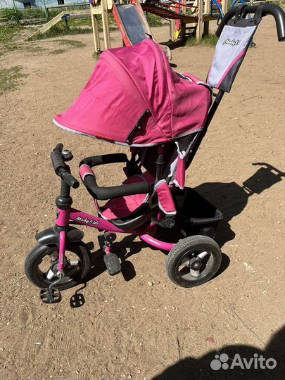 Детский трехколесный велосипед