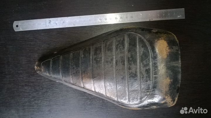 Седло кожаное от велосипеда гвз газ Школьник.ссср