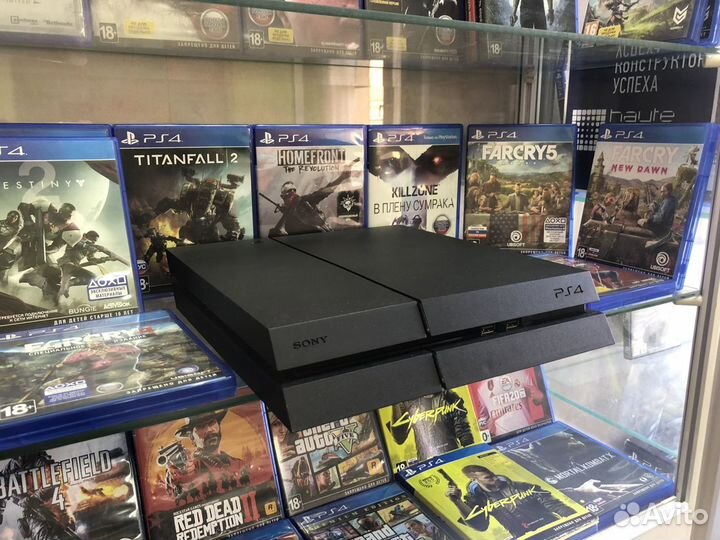 PlayStation 4 1Tb