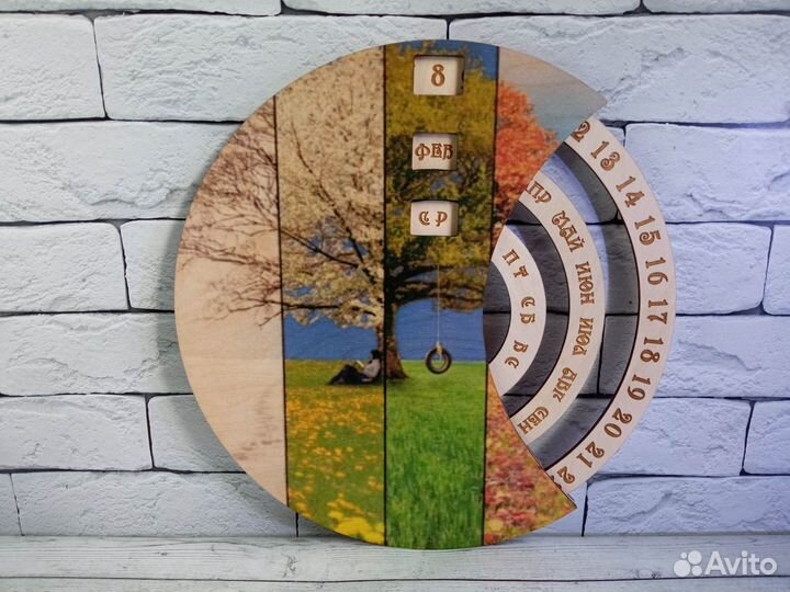 Календари, полки, светильники из фанеры