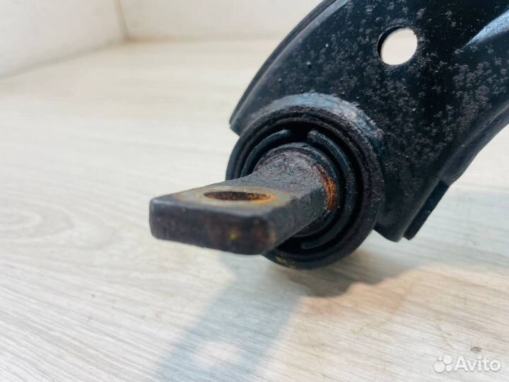 Рычаги задние верхние комплект Honda Civic 4D