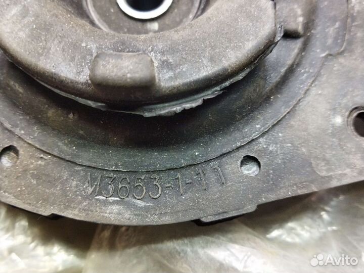 Опора стойки Ниссан