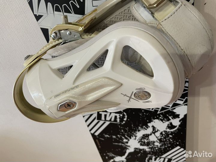 Сноуборд в комплекте