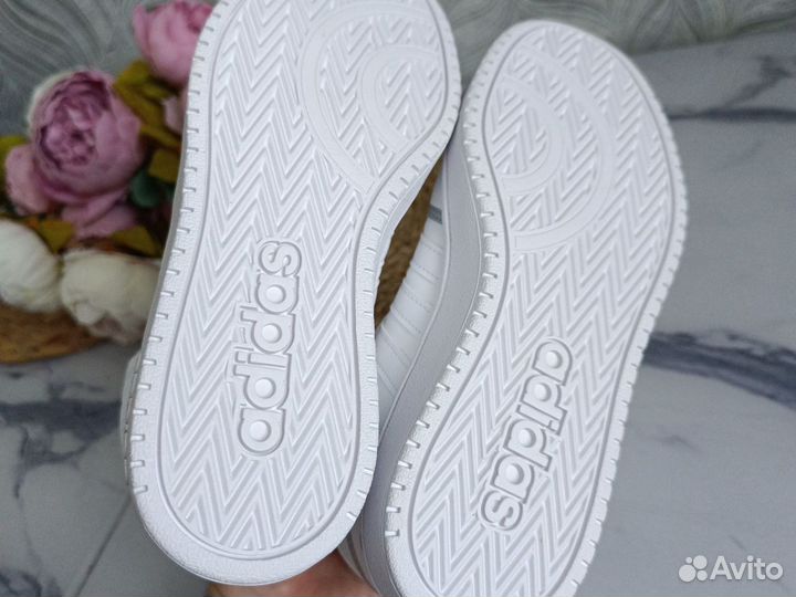 Кроссовки для девочки 35 36 adidas